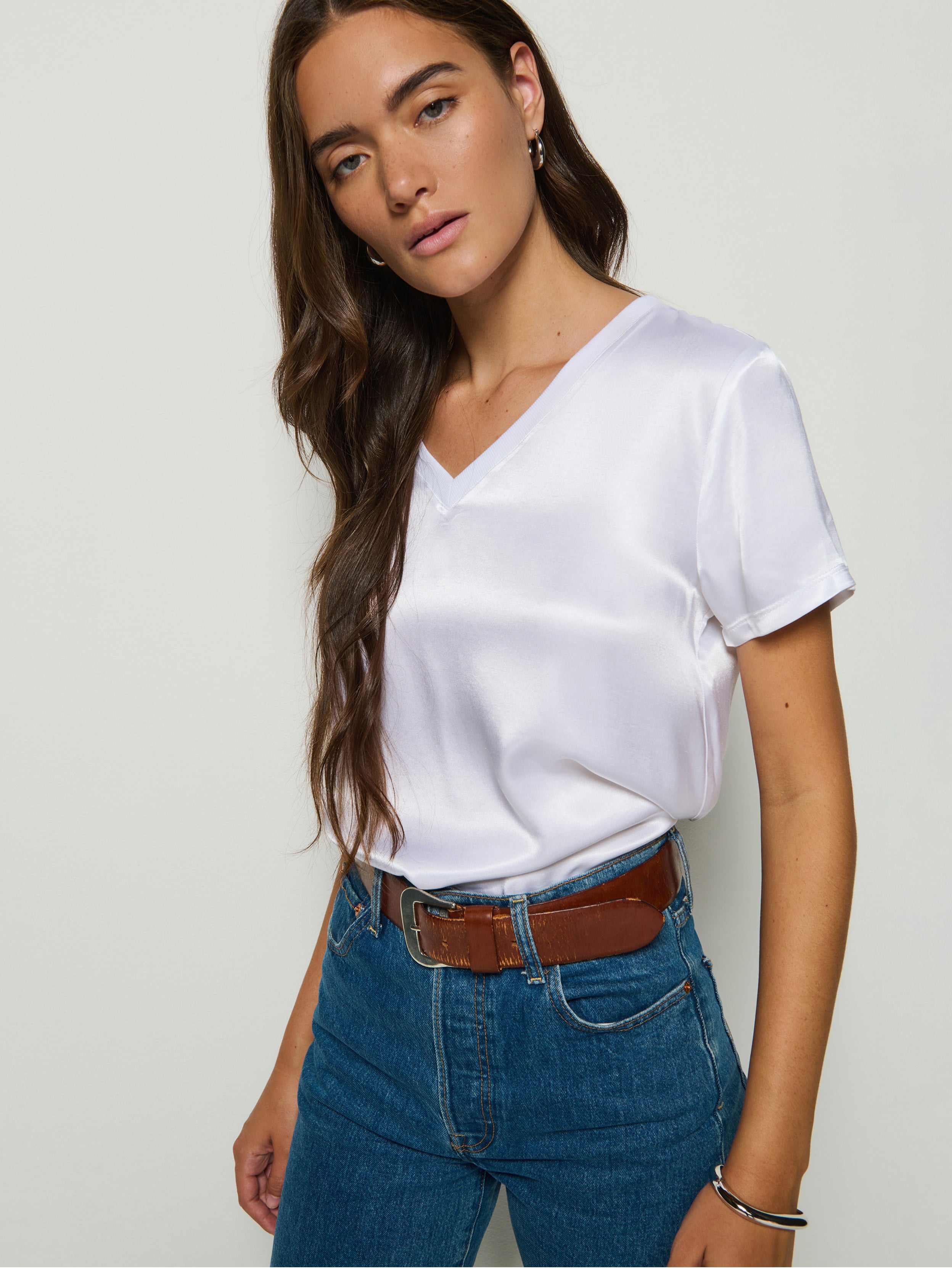 WE'RTHY 野沢和香　NEW V-NECK RIB TOP(cupin) Bra-Free “Alicia” Comfort Top with No-Elastic Cup Coverage Layer