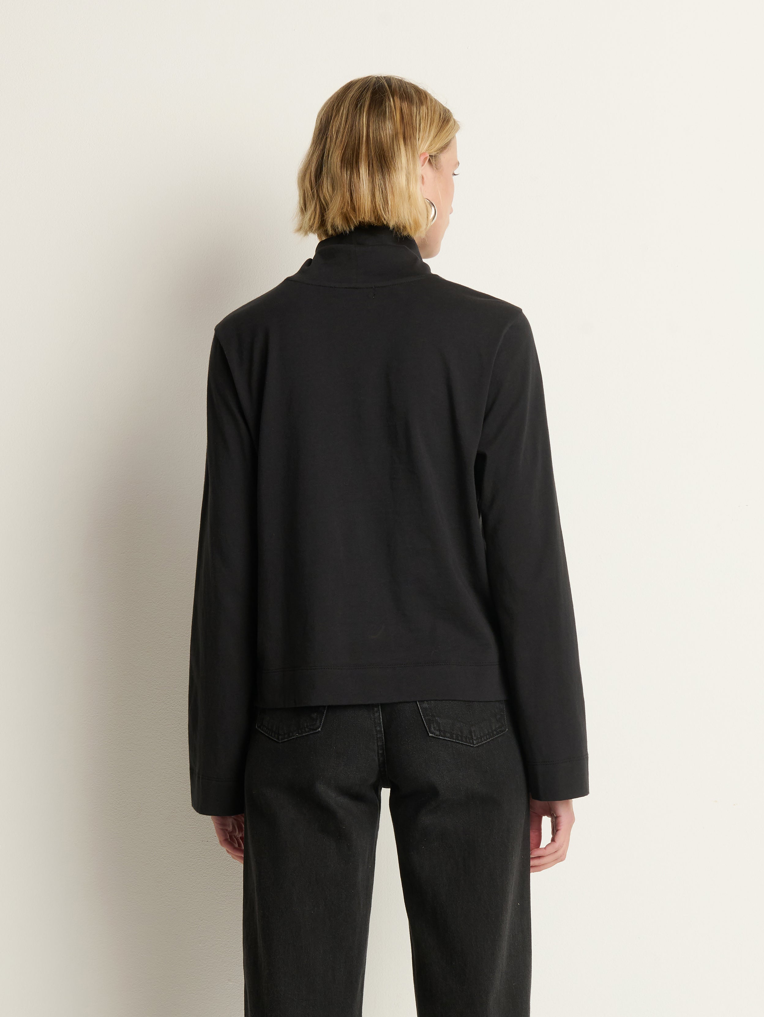 Neo Turtleneck - Jet Black | Nation Los Angeles