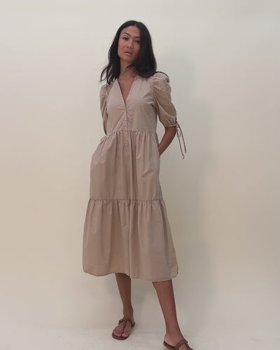 NATION LTD Dustin Striped Puff Sleeve Tiered Midi Dress 